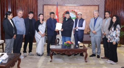 द्वन्द्वपीडित संघसंस्थाहरुले बुधबार प्रधानमन्त्रीलाई पत्र बुझाउँदै