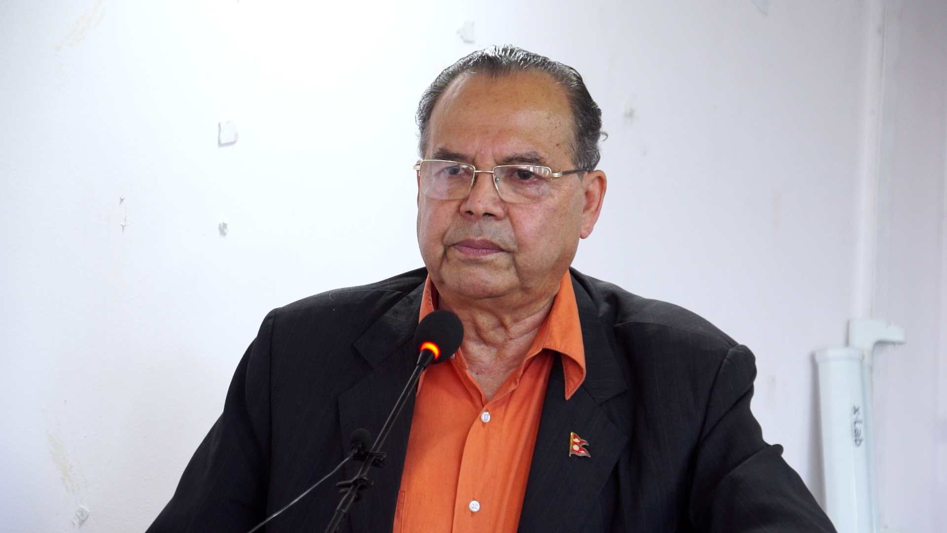 एमालेले रोके पनि विद्या भण्डारी राजनीतिमा आउन थुप्रै बाटा छन् : पूर्वप्रधानमन्त्री खनाल