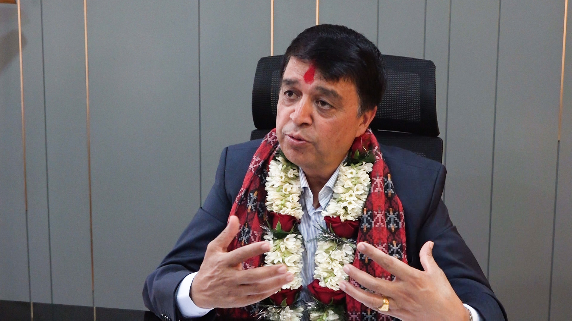 पूर्वाधार विकासको लागि आन्तरिक पुँजी परिचालन आवश्यक छ : अध्यक्ष ढकाल - www.kathmandupati.com