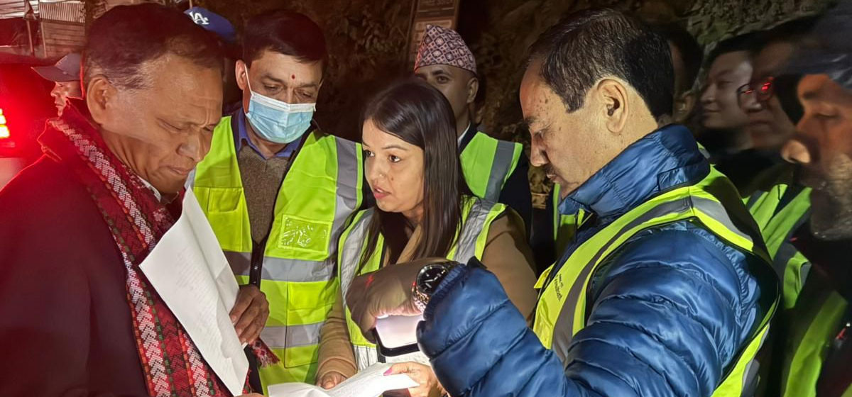 नागढुङ्गा–मुग्लिन सडक चाँडो निर्माण सम्पन्न गर्न मन्त्री घिसिङको निर्देशन