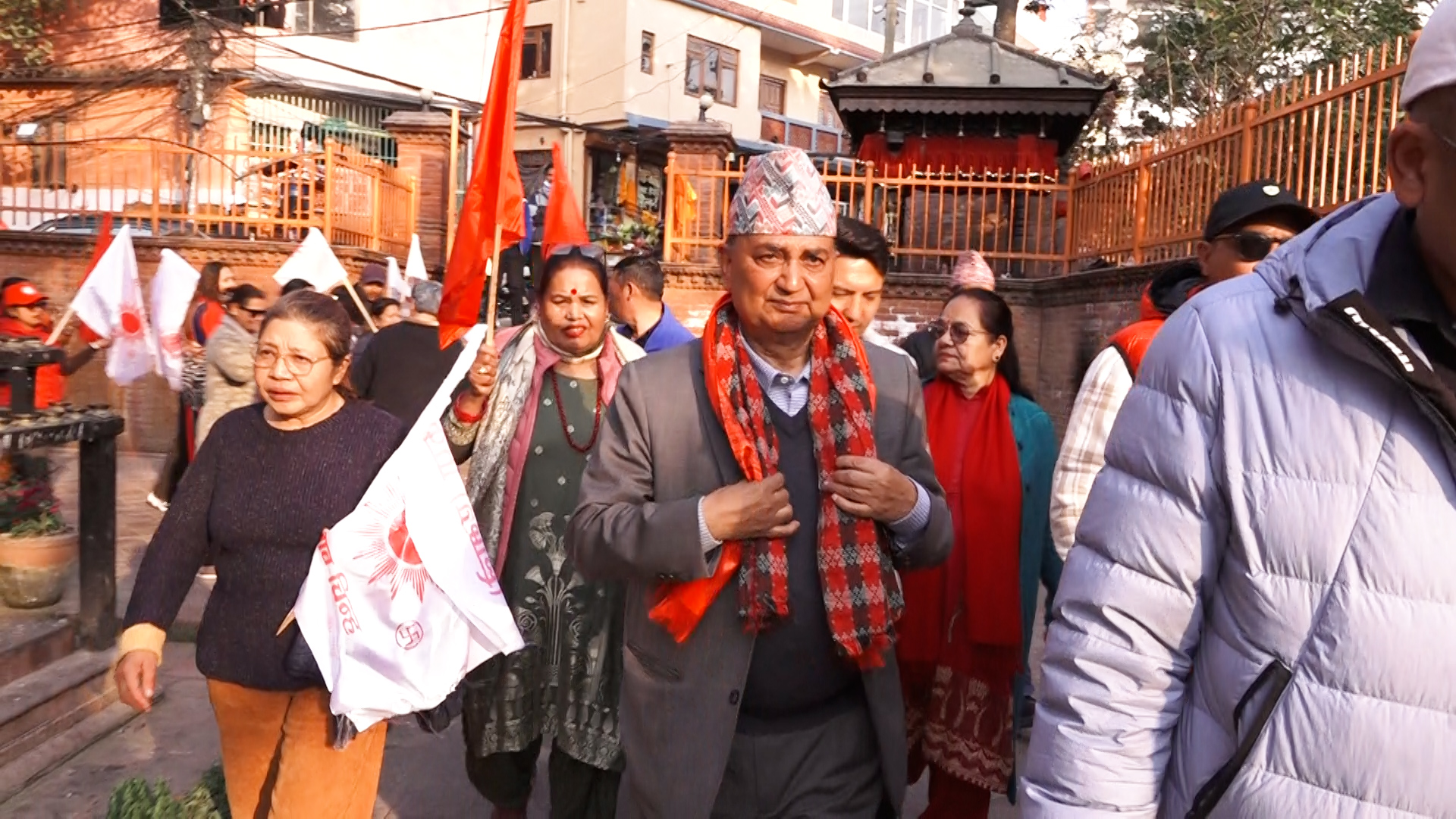 काठमाण्डु–५ मा ईश्वर पोखरेलको घरदैलो, स्वाधिनताका मुद्दामा दृढतापूर्वक उभिने प्रतिबद्धता