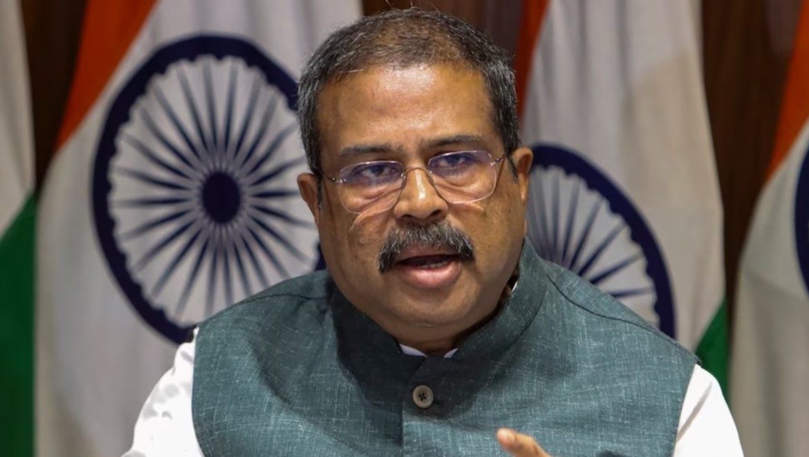भारतका शिक्षामन्त्री धर्मेन्द्र प्रधानद्वारा राजीनामा, विद्यार्थी आन्दोलनको माग पूरा