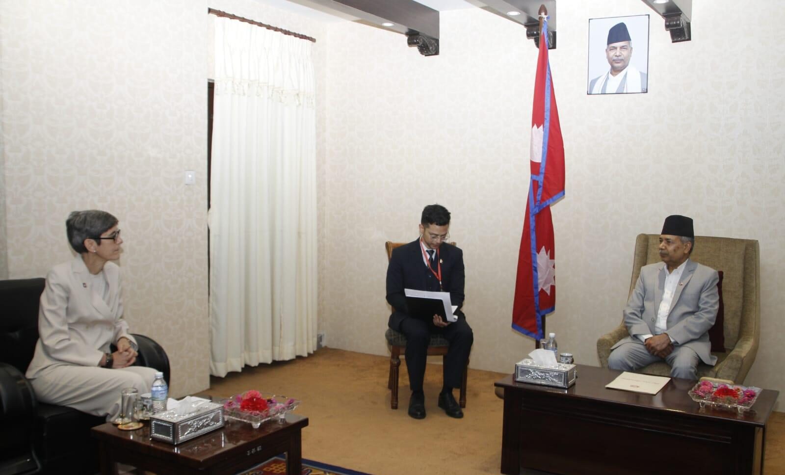 उपराष्ट्रपति यादव र स्वीस राजदूतबीच शिष्टाचार भेट