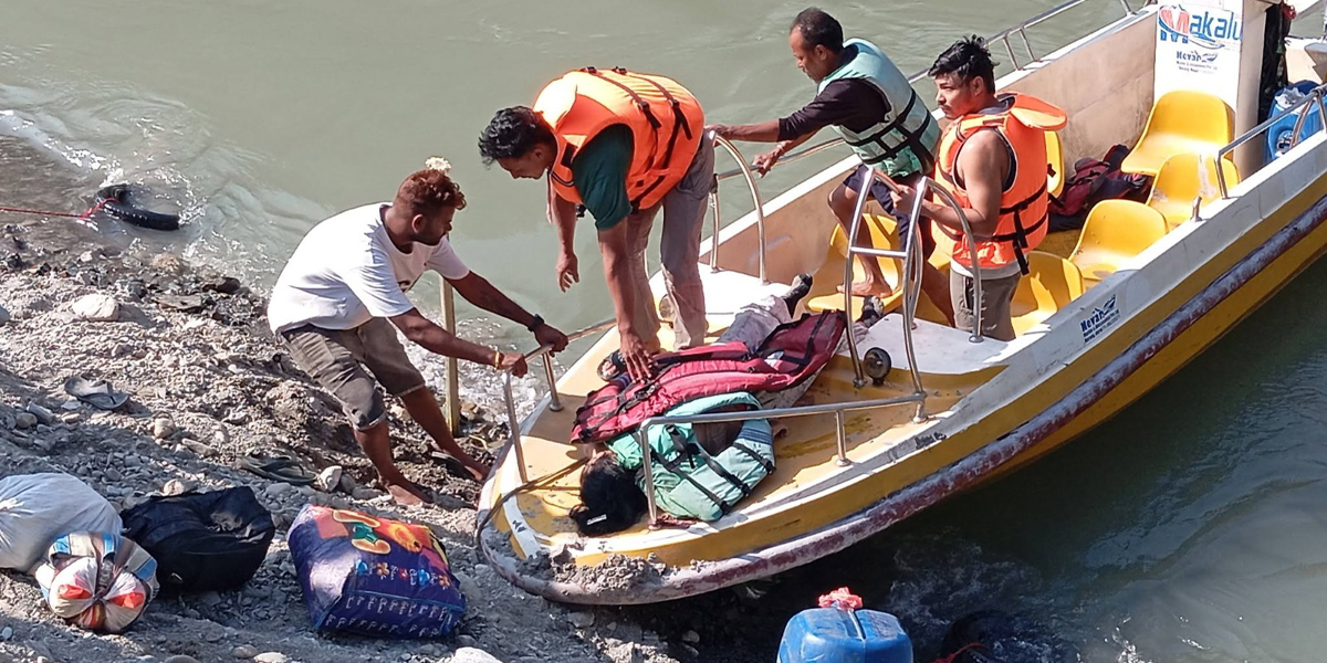 सप्तकोसीमा जेटबोट दुर्घटना हुँदा ३ जनाको मृत्यु