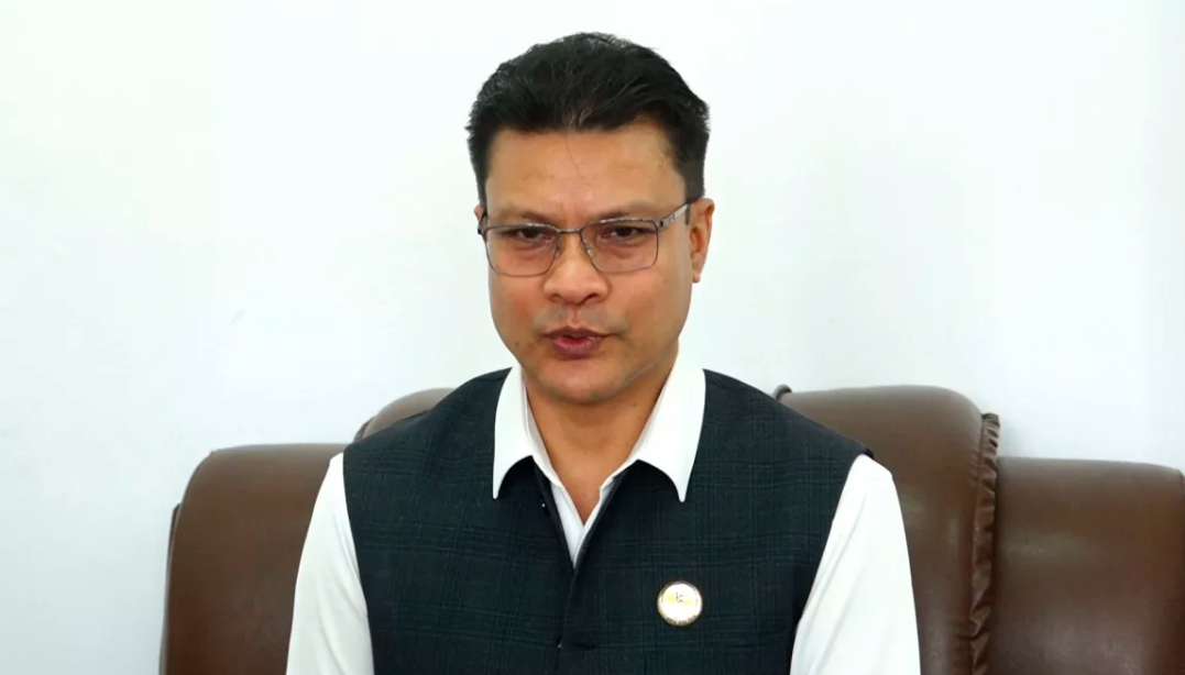 सामाजिक न्याय र सुशासनका मुद्दा समेटेर रास्वपा सचेतक परियारले ल्याए संसदीय रिपोर्ट कार्ड